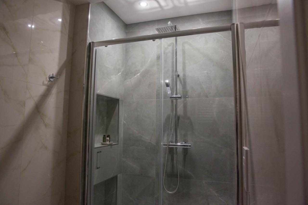 B&B Morelli Home Cosenza Bagian luar foto