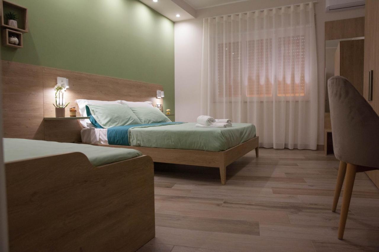B&B Morelli Home Cosenza Bagian luar foto